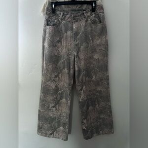 Light gray and pink wide leg pants